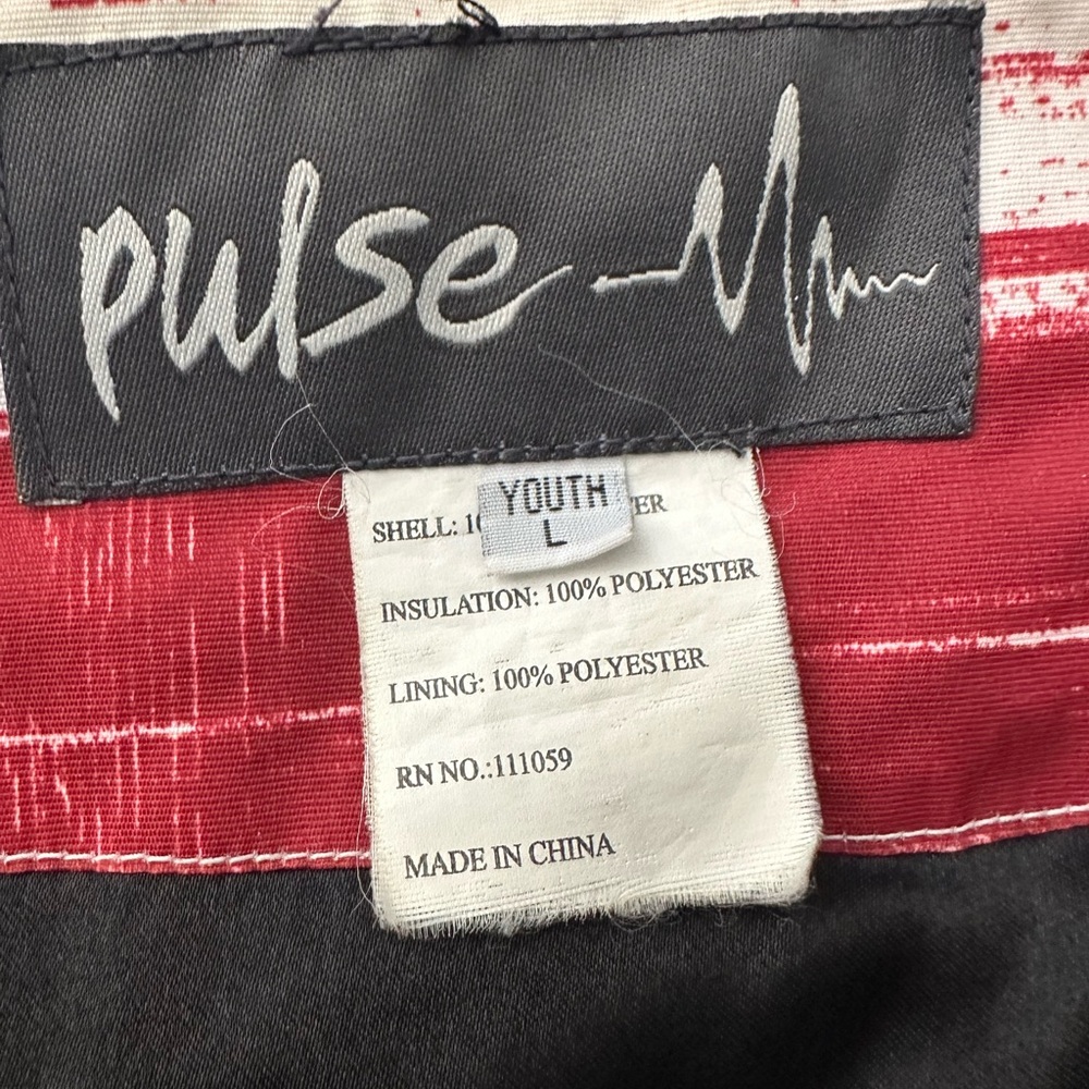 Pulse Red and White Snowboarding Jacket - Picture 3 of 3